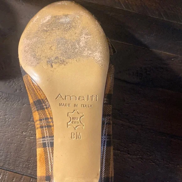 CUTE plaid heels - Picture 4 of 5